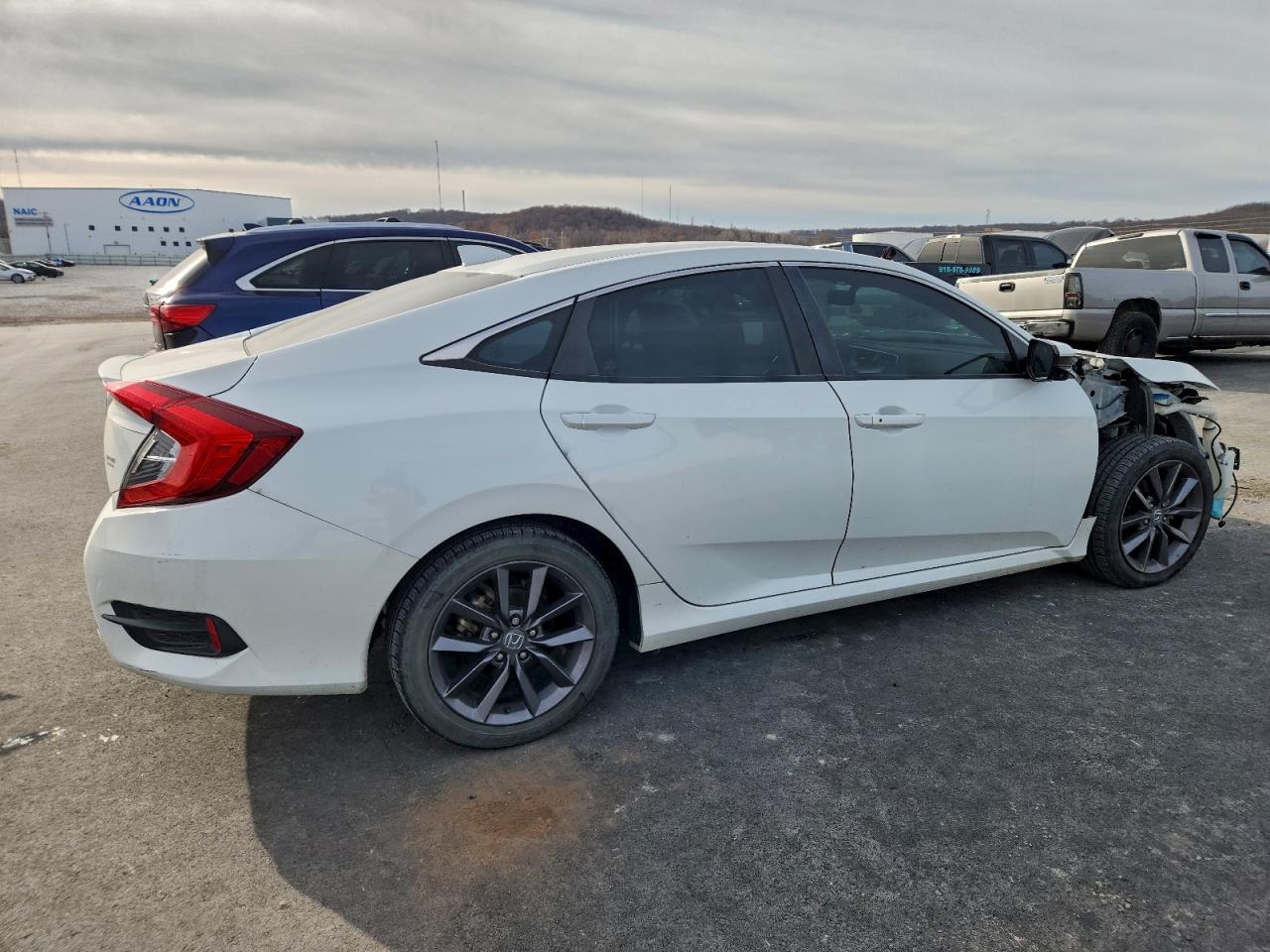 2020 HONDA CIVIC EXL photo 5