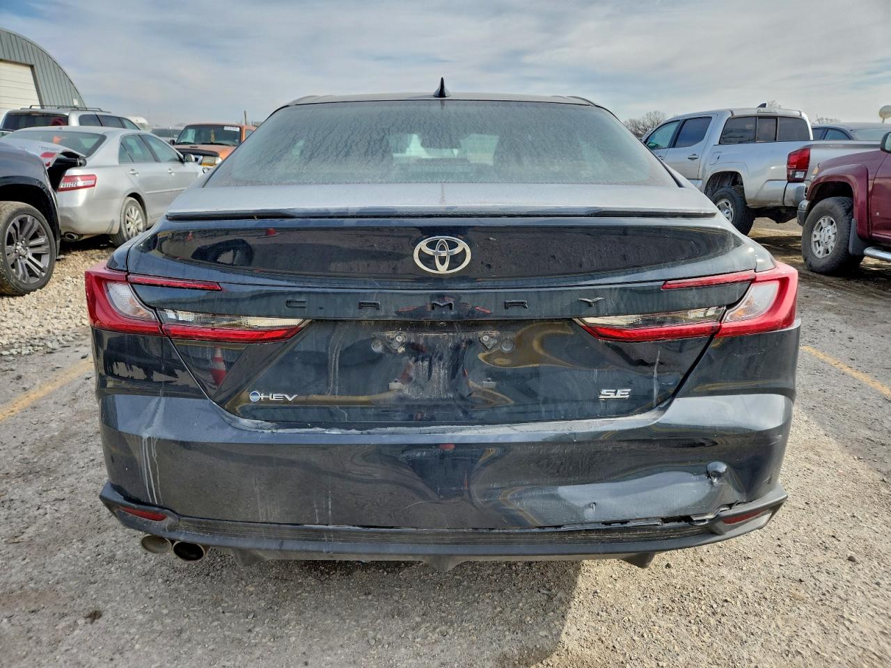 2025 TOYOTA CAMRY XSE photo 11