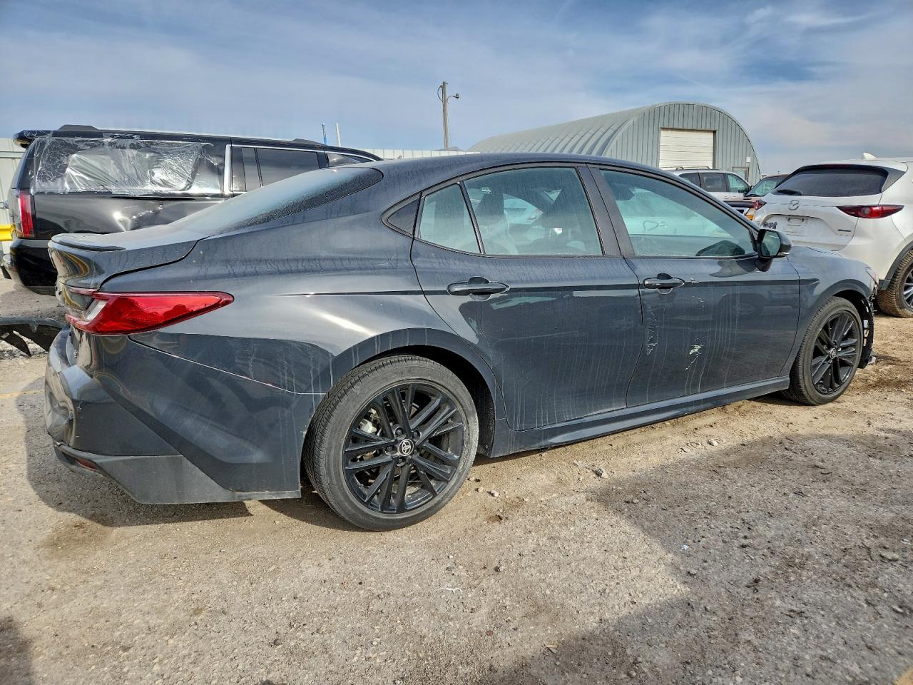 2025 TOYOTA CAMRY XSE photo 5
