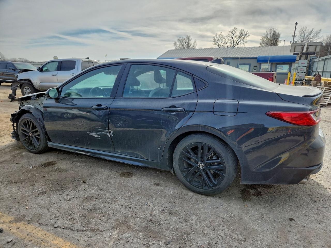 2025 TOYOTA CAMRY XSE photo 3