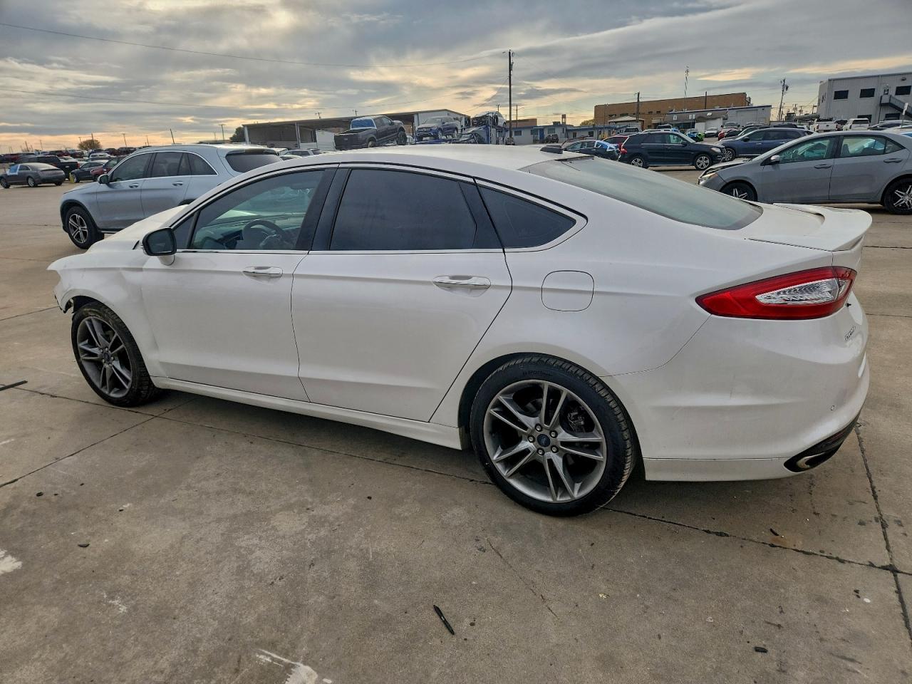 2015 FORD FUSION TITANIUM photo 3