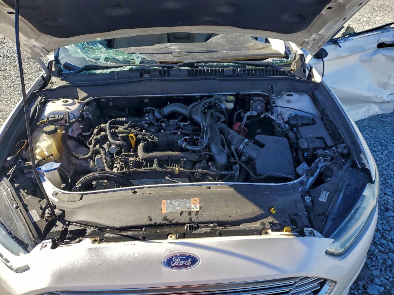2016 FORD FUSION SE photo 11