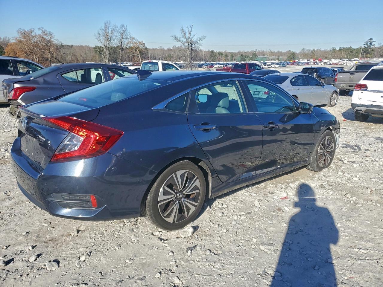2016 HONDA CIVIC EXL photo 3