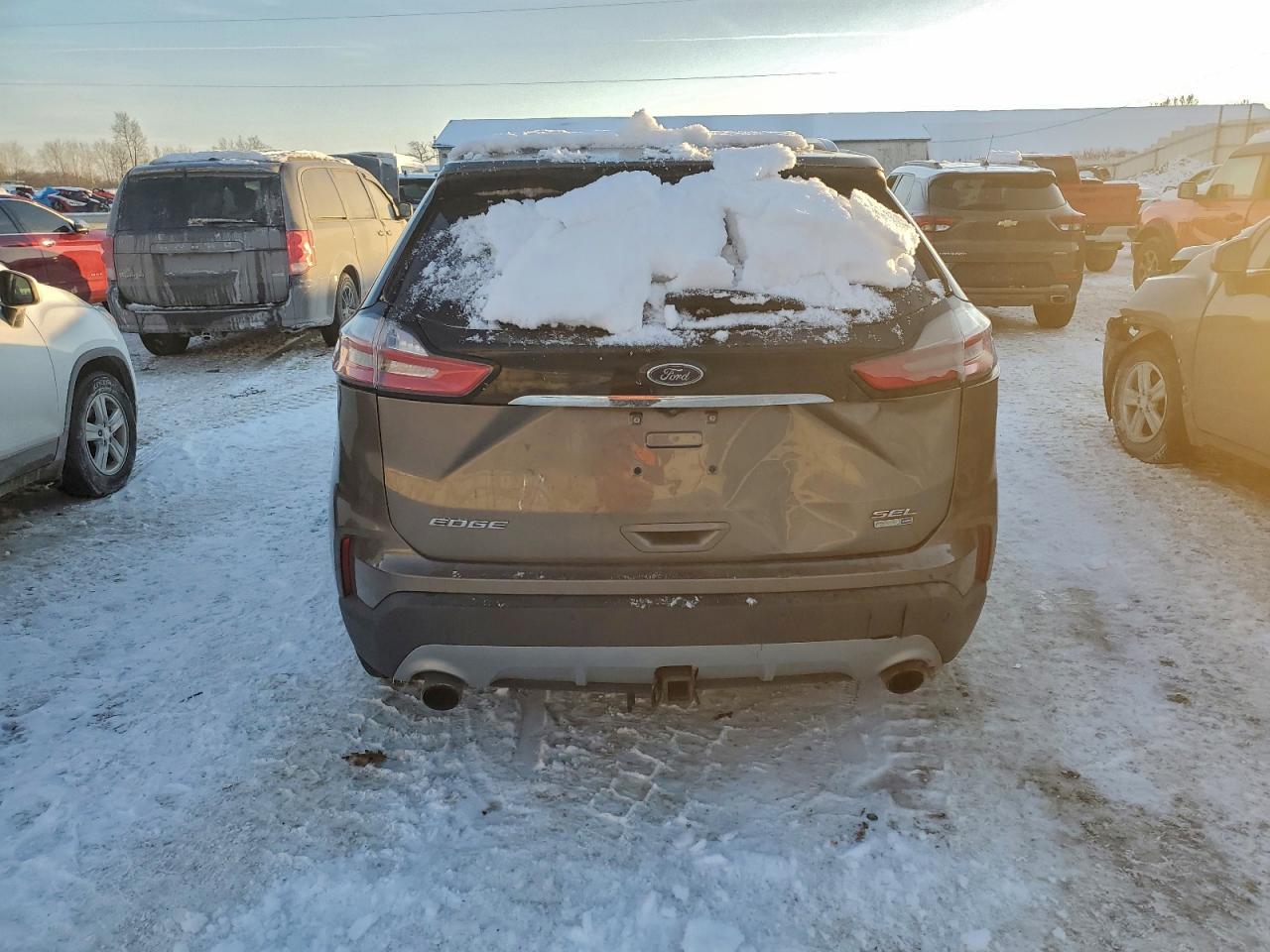 2019 FORD EDGE SEL photo 6