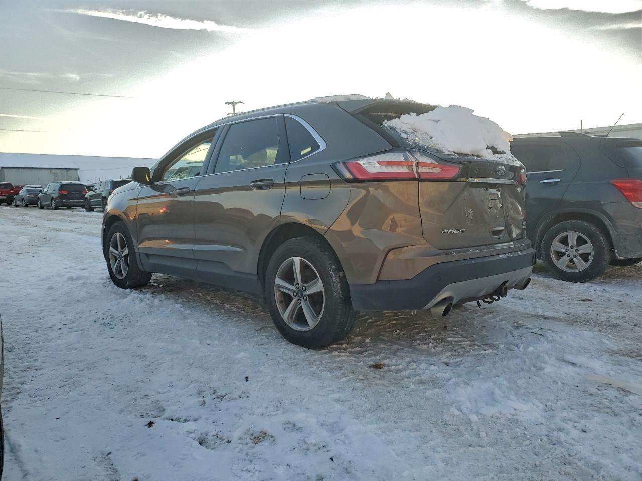 2019 FORD EDGE SEL photo 2