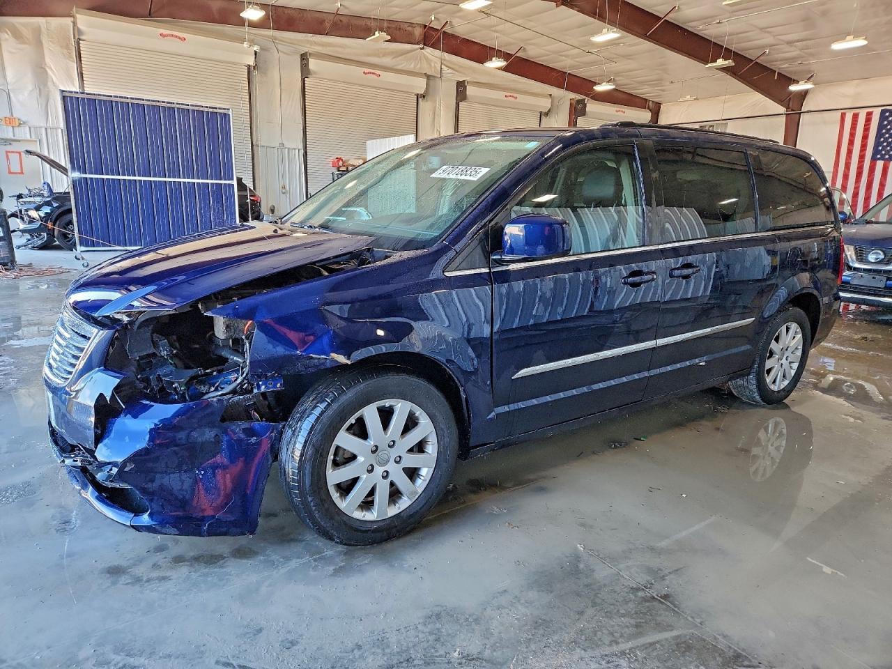 2013 CHRYSLER TOWN & COUNTRY