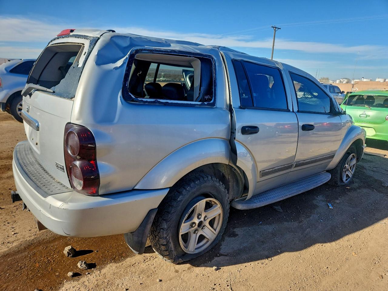 2005 DODGE DURANGO SLT photo 3