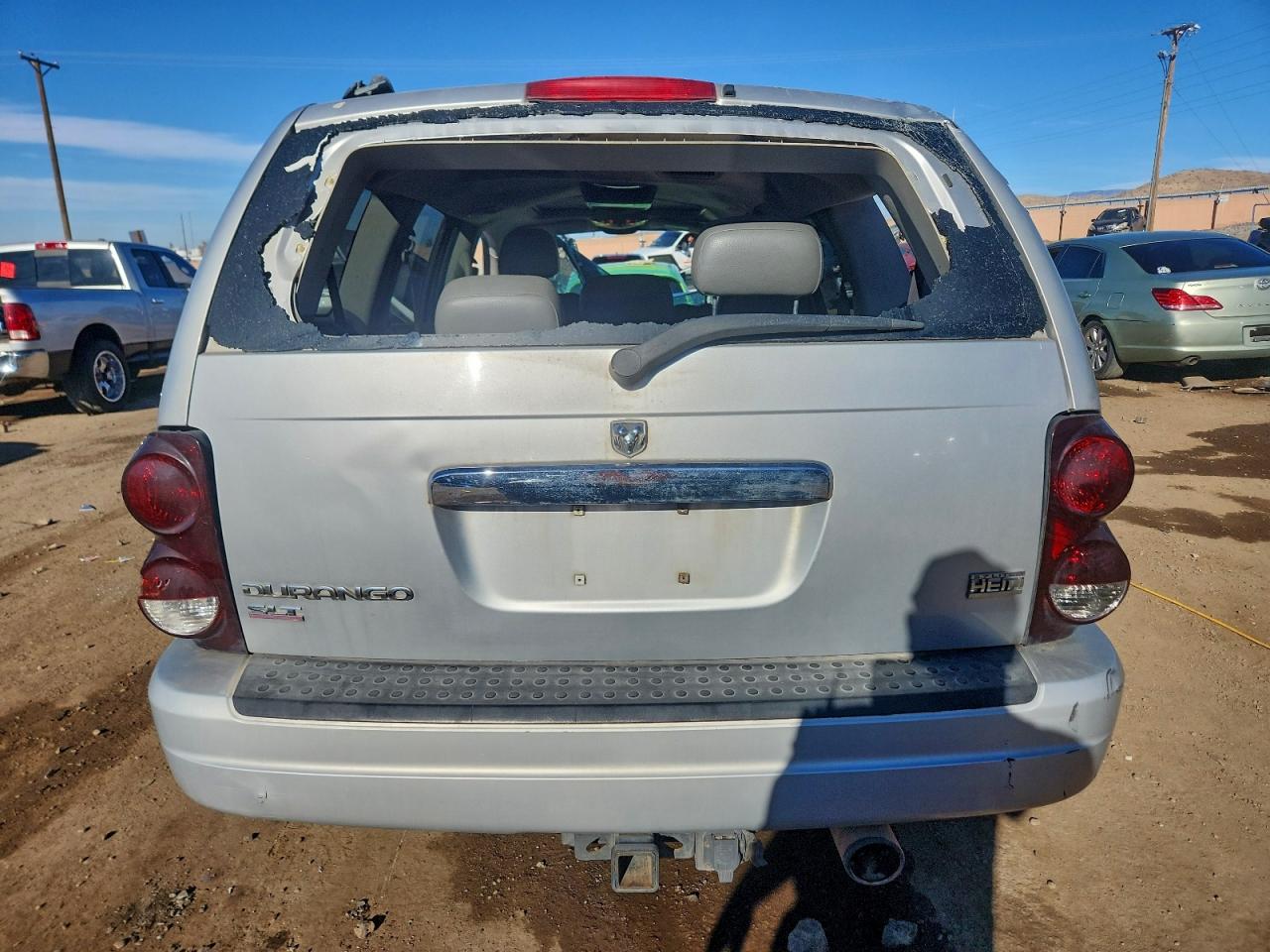 2005 DODGE DURANGO SLT photo 6