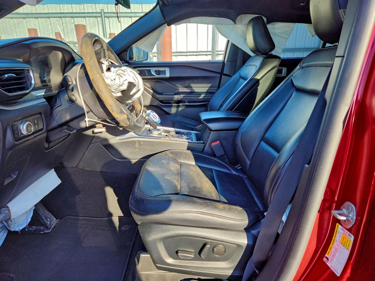 2020 FORD EXPLORER XLT photo 7