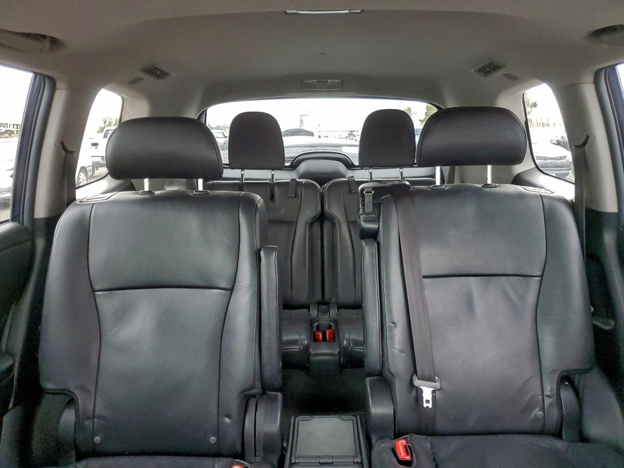 2012 TOYOTA HIGHLANDER BASE photo 10