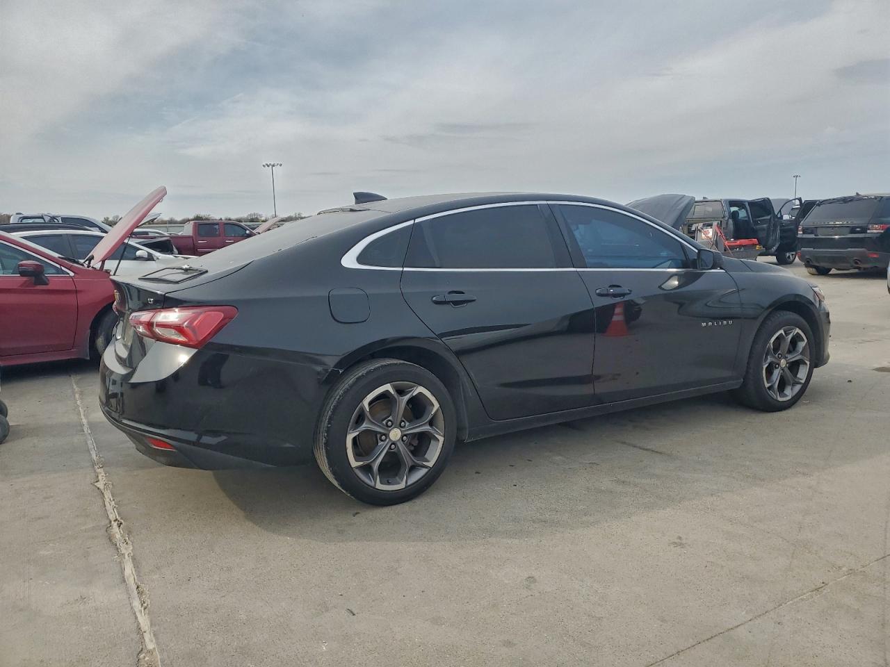 2020 CHEVROLET MALIBU LT photo 7