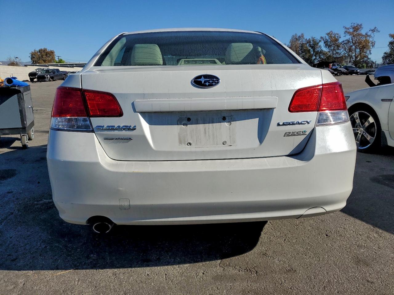 2010 SUBARU LEGACY 2.5I PREMIUM photo 6
