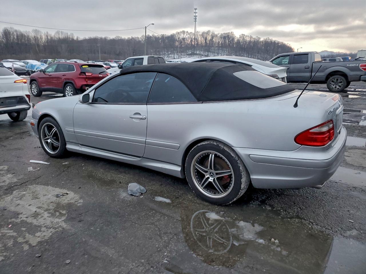 2001 MERCEDES-BENZ CLK 430 photo 2