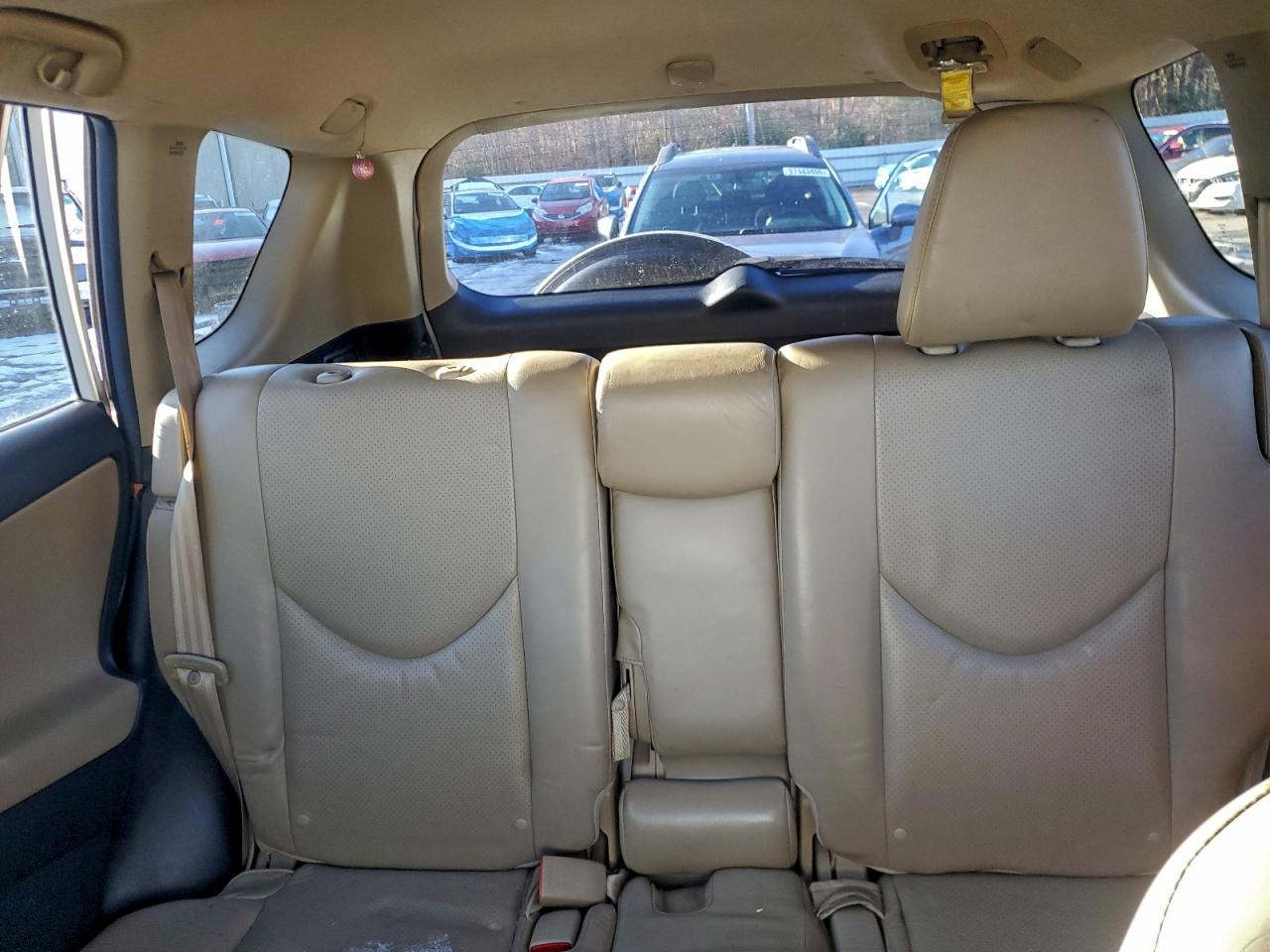 2012 TOYOTA RAV4 LIMITED photo 28