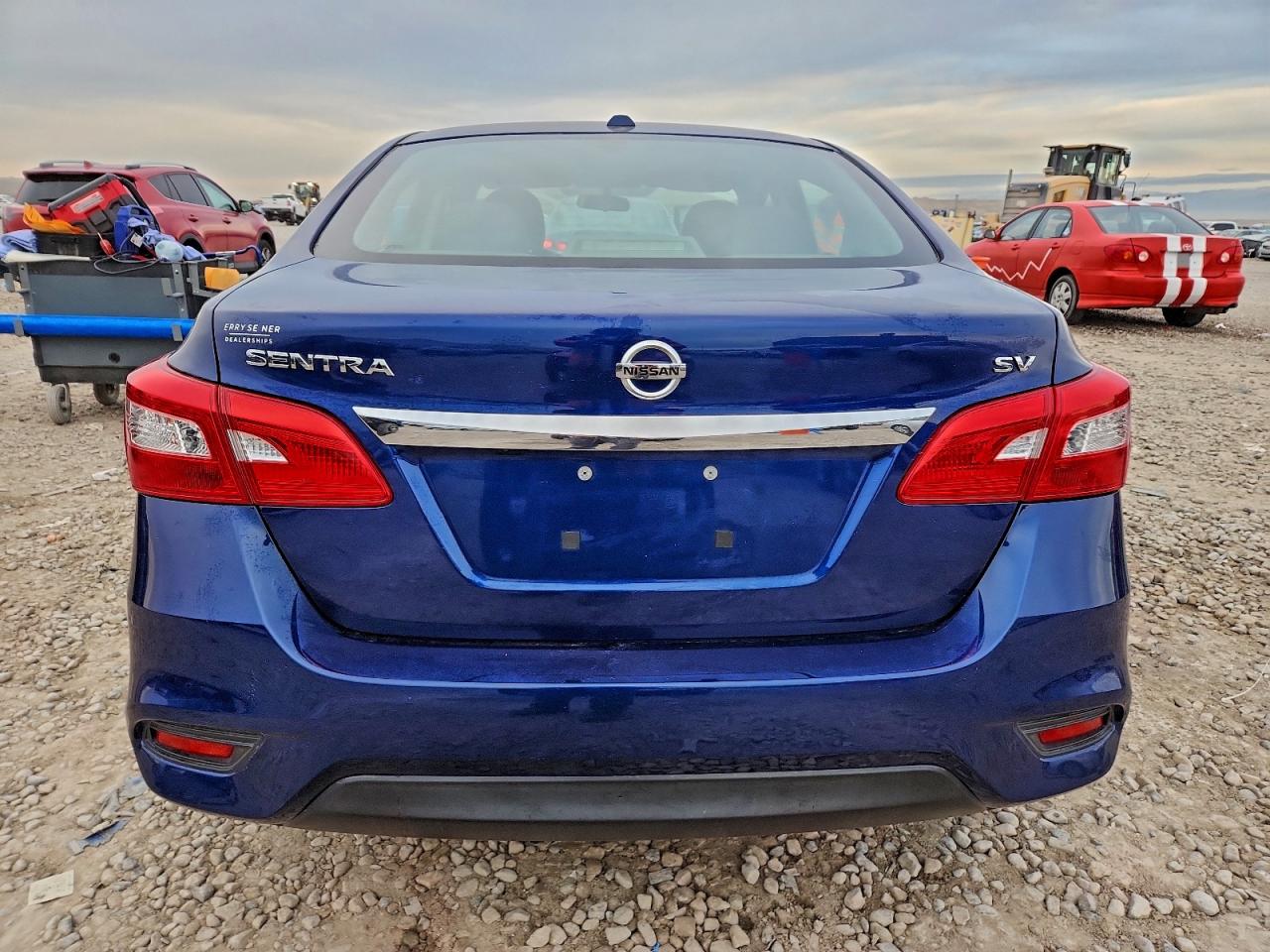 2016 NISSAN SENTRA S photo 6
