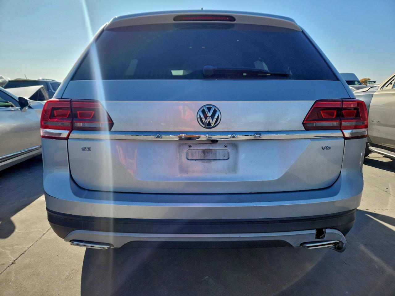 2018 VOLKSWAGEN ATLAS SE photo 21