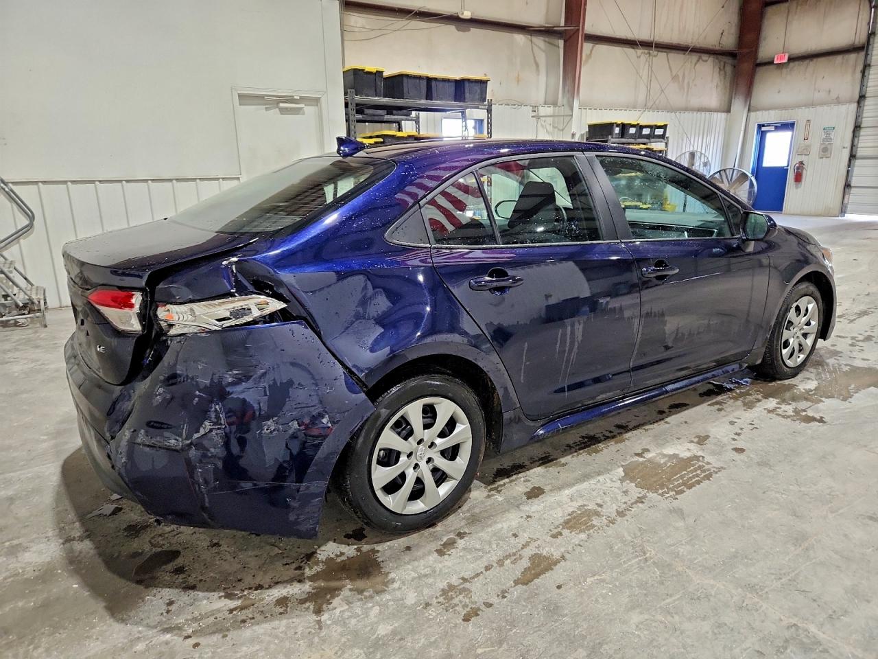 2025 TOYOTA COROLLA LE photo 5