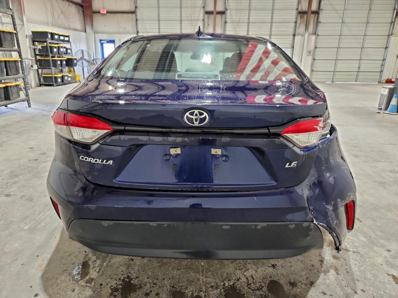 2025 TOYOTA COROLLA LE photo 11