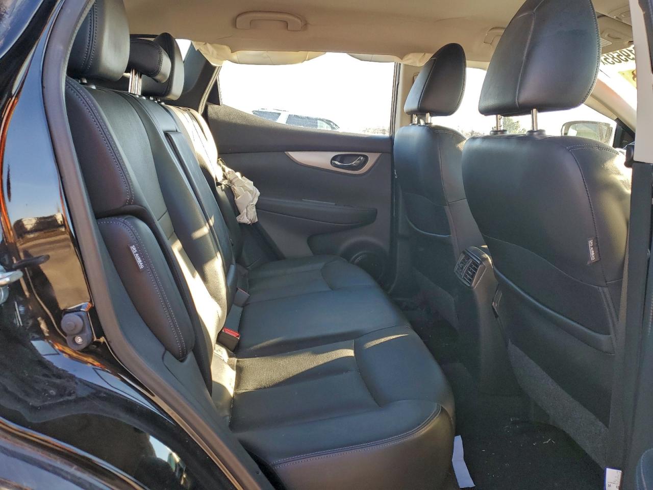 2020 NISSAN ROGUE SPORT S photo 31