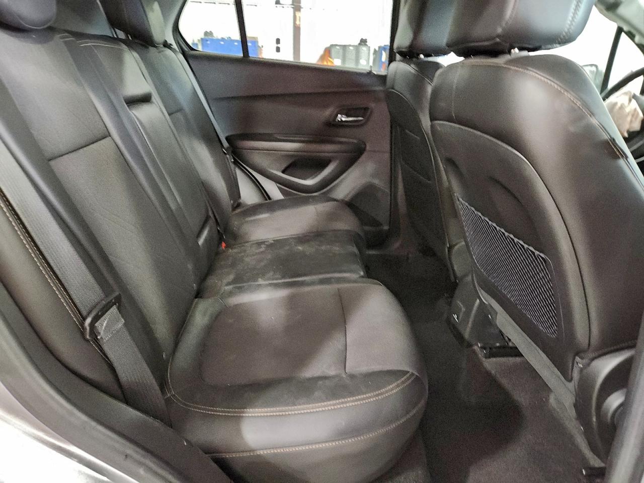 2021 CHEVROLET TRAX 1LT photo 10