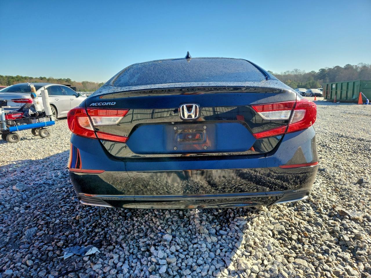 2018 HONDA ACCORD LX photo 6