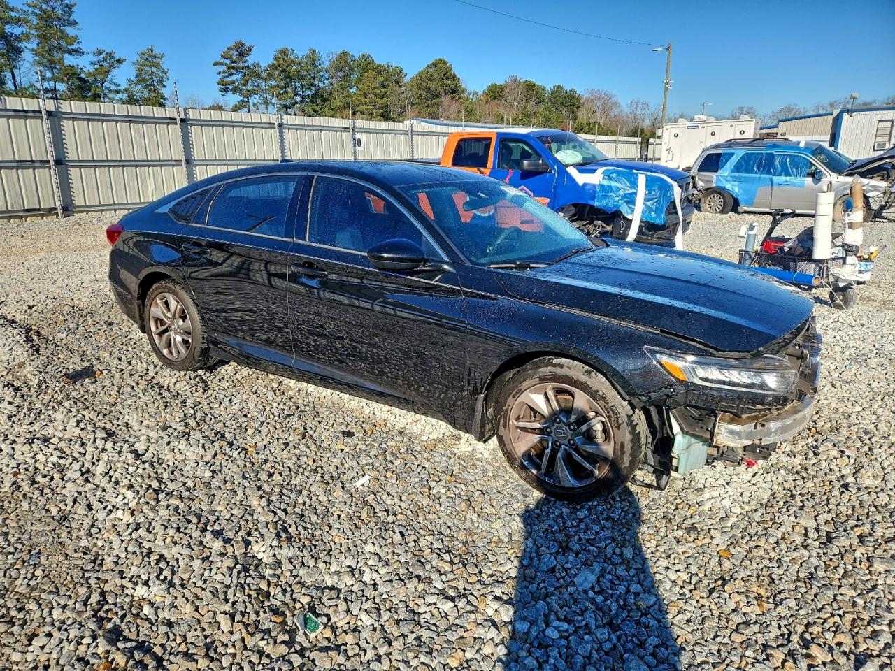 2018 HONDA ACCORD LX photo 4