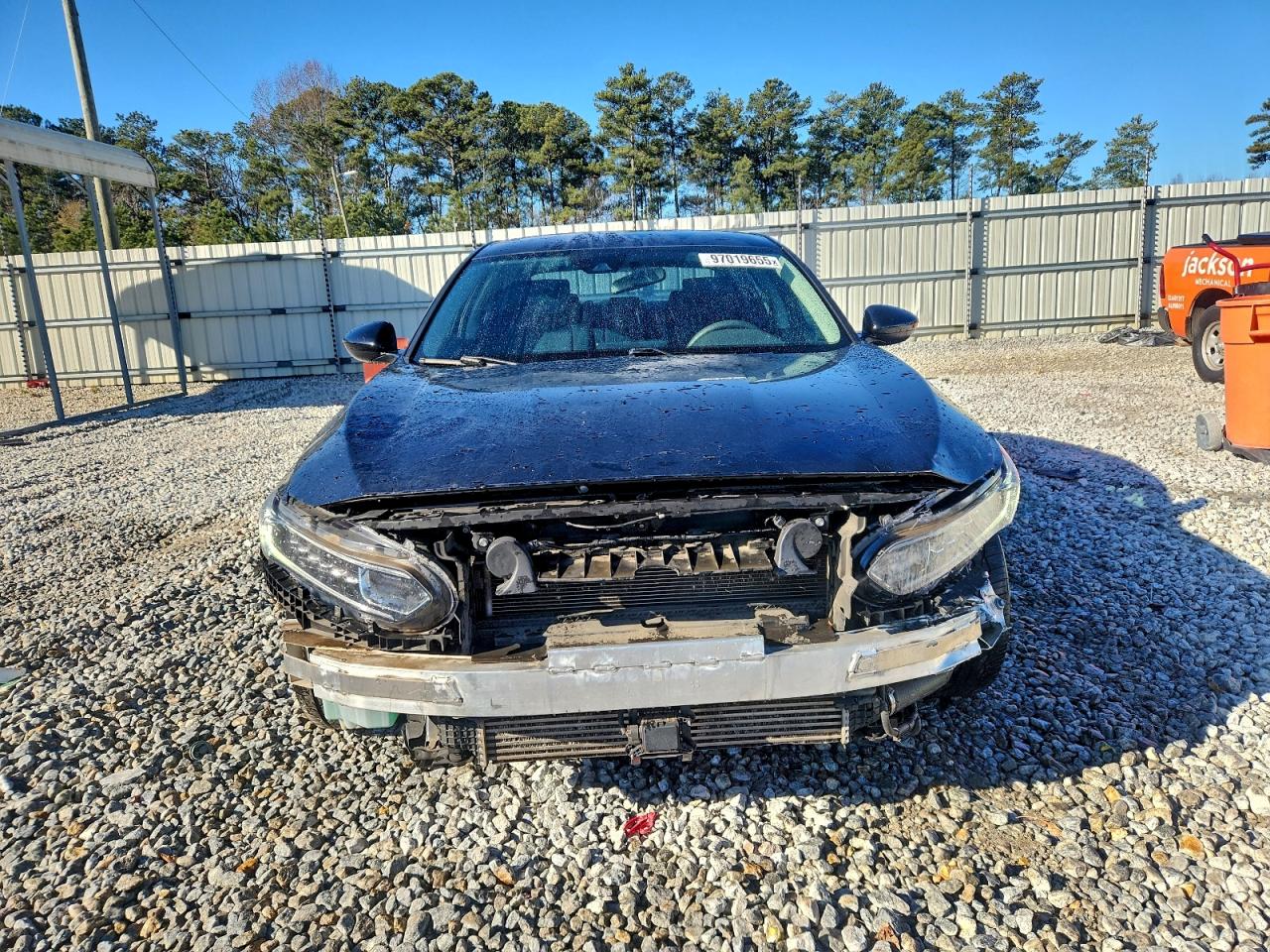 2018 HONDA ACCORD LX photo 5