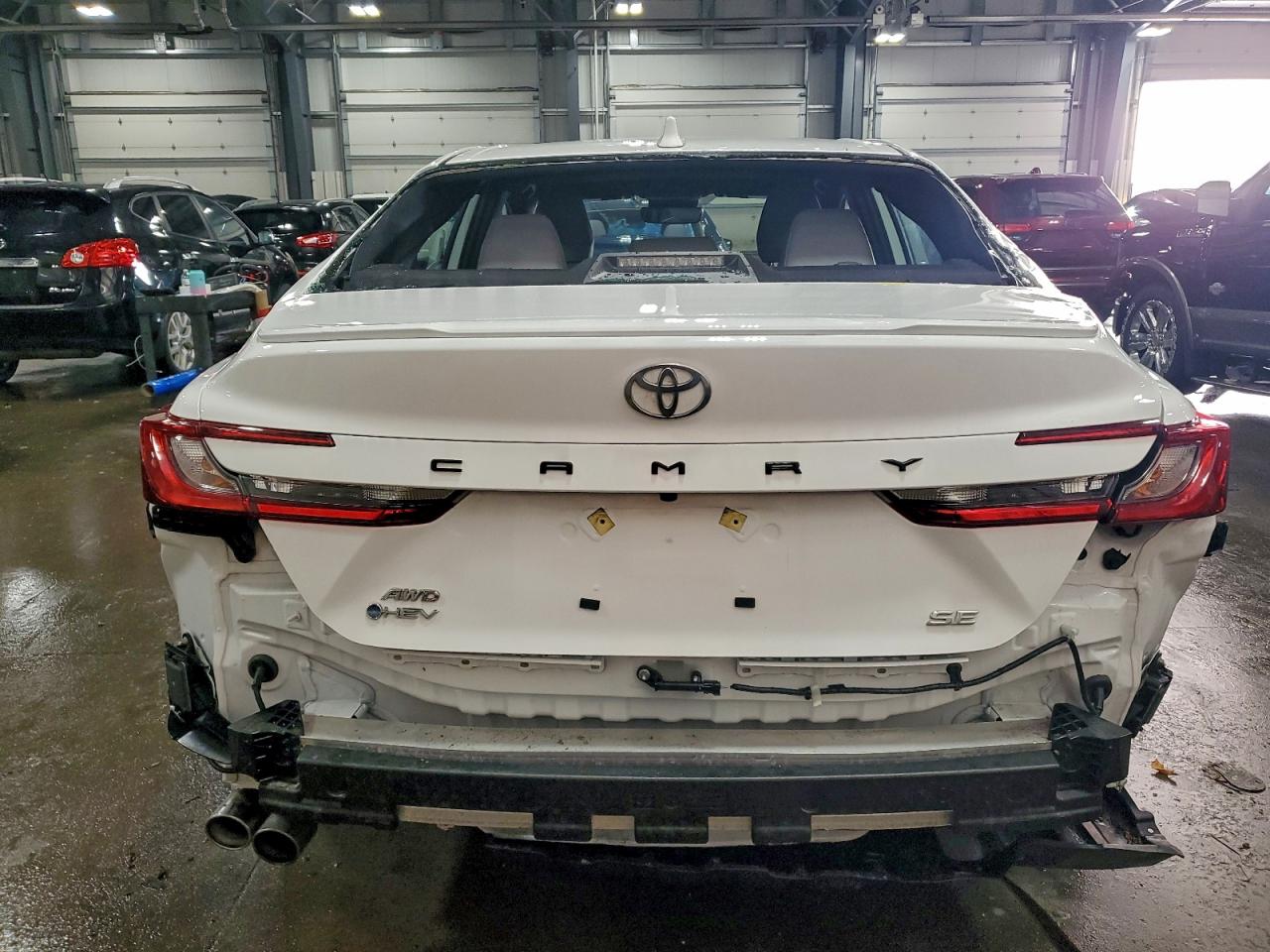 2025 TOYOTA CAMRY XSE photo 6
