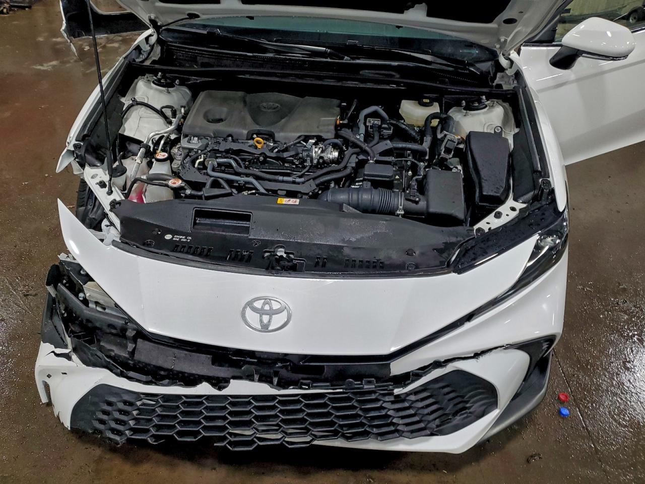 2025 TOYOTA CAMRY XSE photo 11