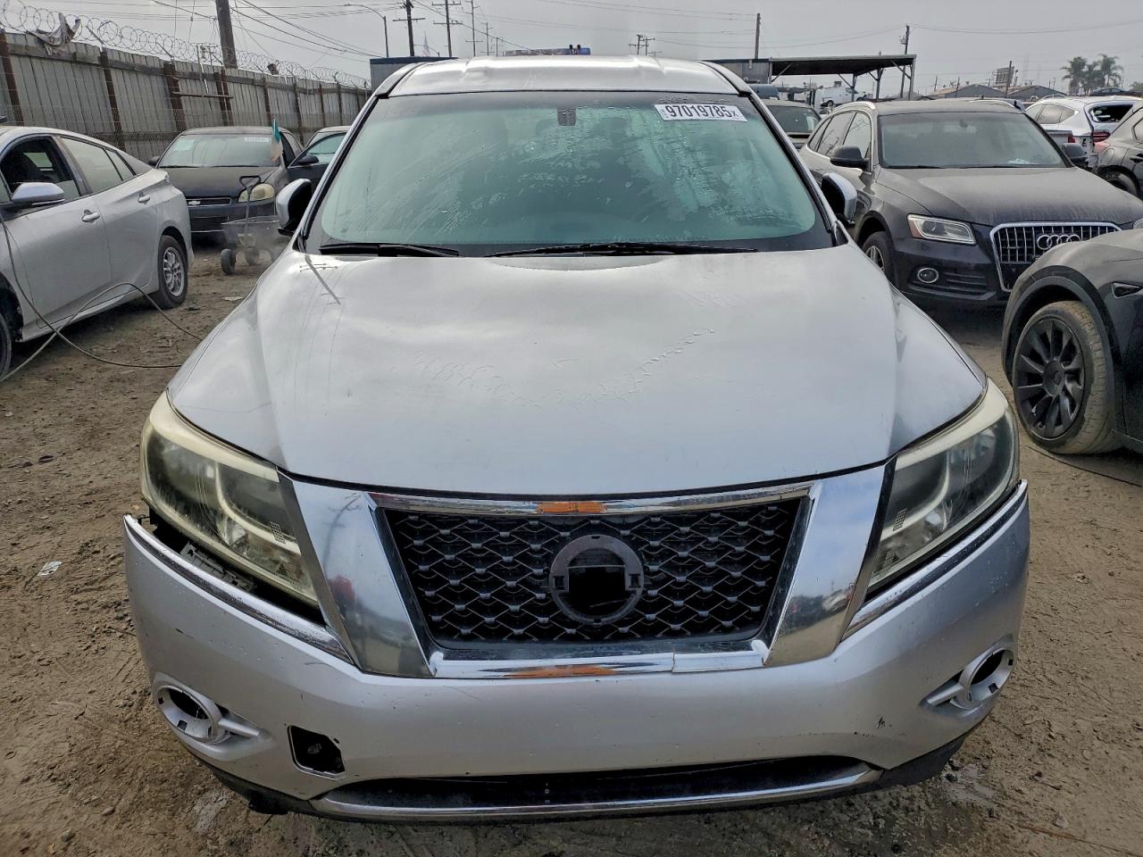 2013 NISSAN PATHFINDER S photo 5