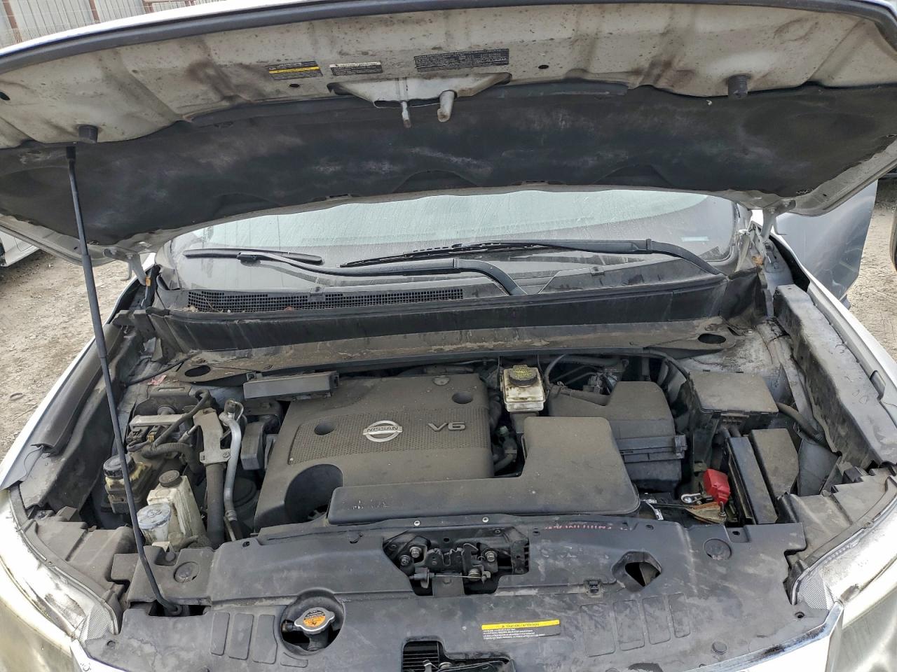 2013 NISSAN PATHFINDER S photo 12