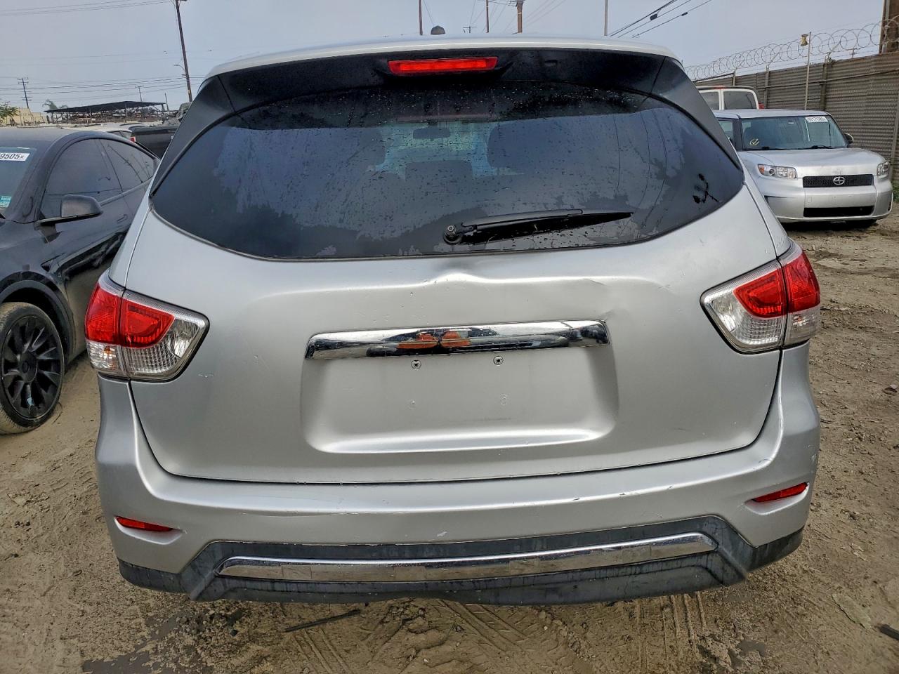 2013 NISSAN PATHFINDER S photo 6