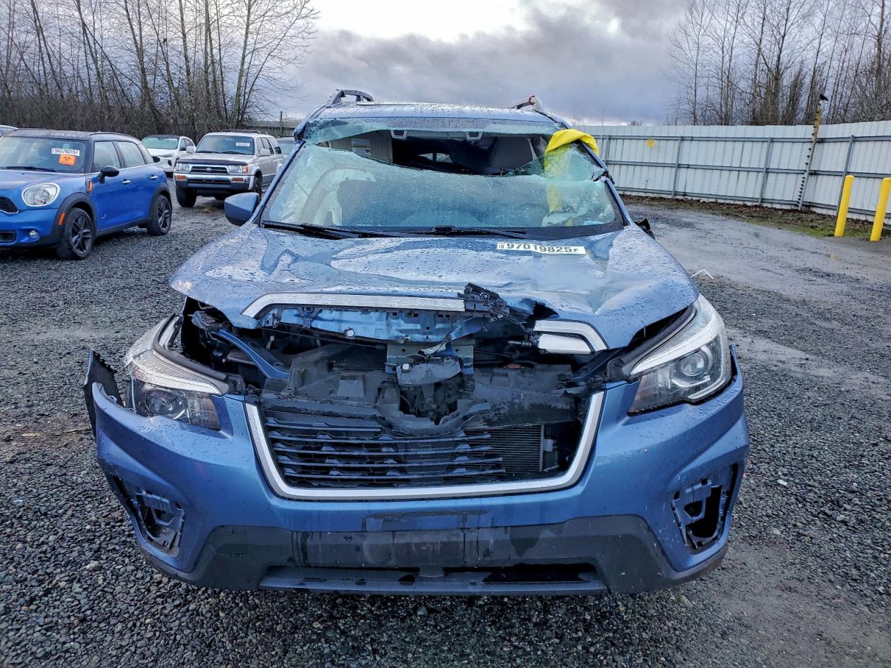 2020 SUBARU FORESTER PREMIUM photo 5