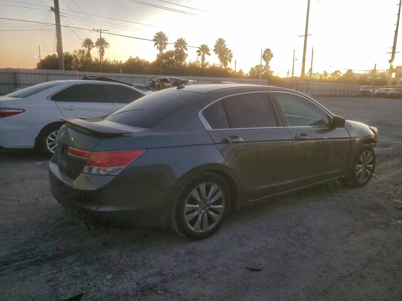 2012 HONDA ACCORD EXL photo 5