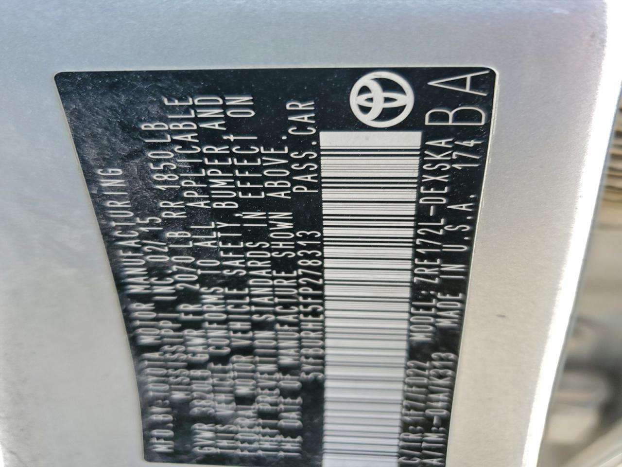 2015 TOYOTA COROLLA L photo 12