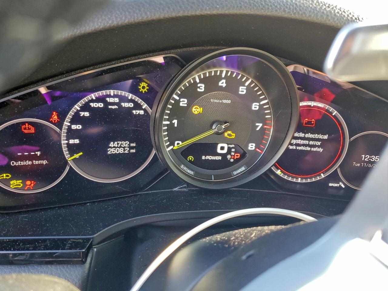 2022 PORSCHE CAYENNE E-HYBRID photo 9