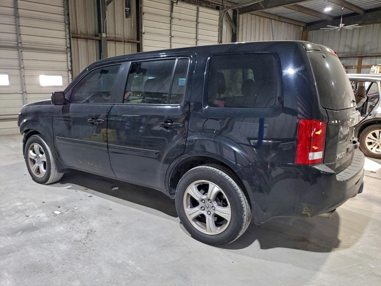 2012 HONDA PILOT EXL photo 4