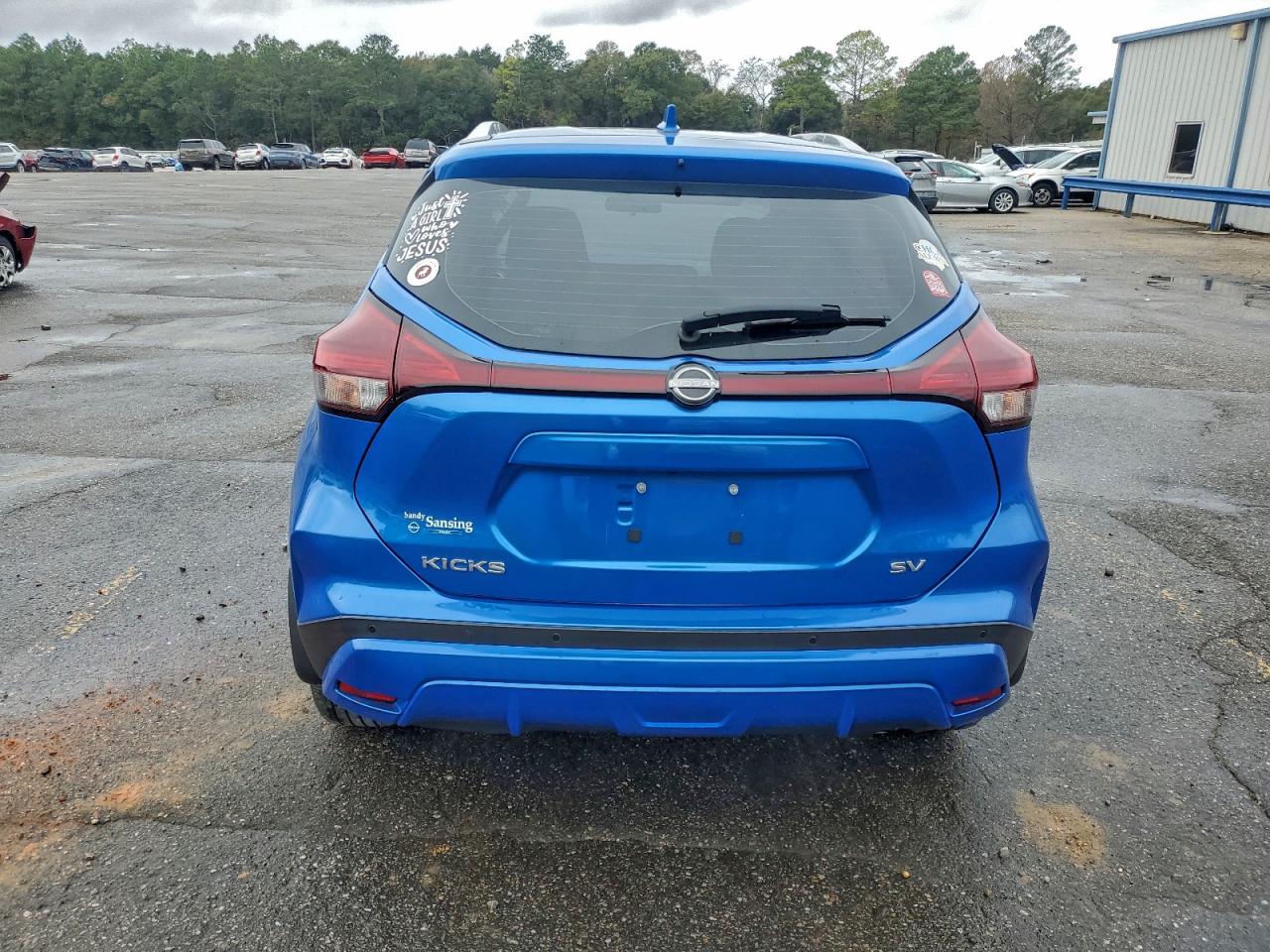 2023 NISSAN KICKS SV photo 6
