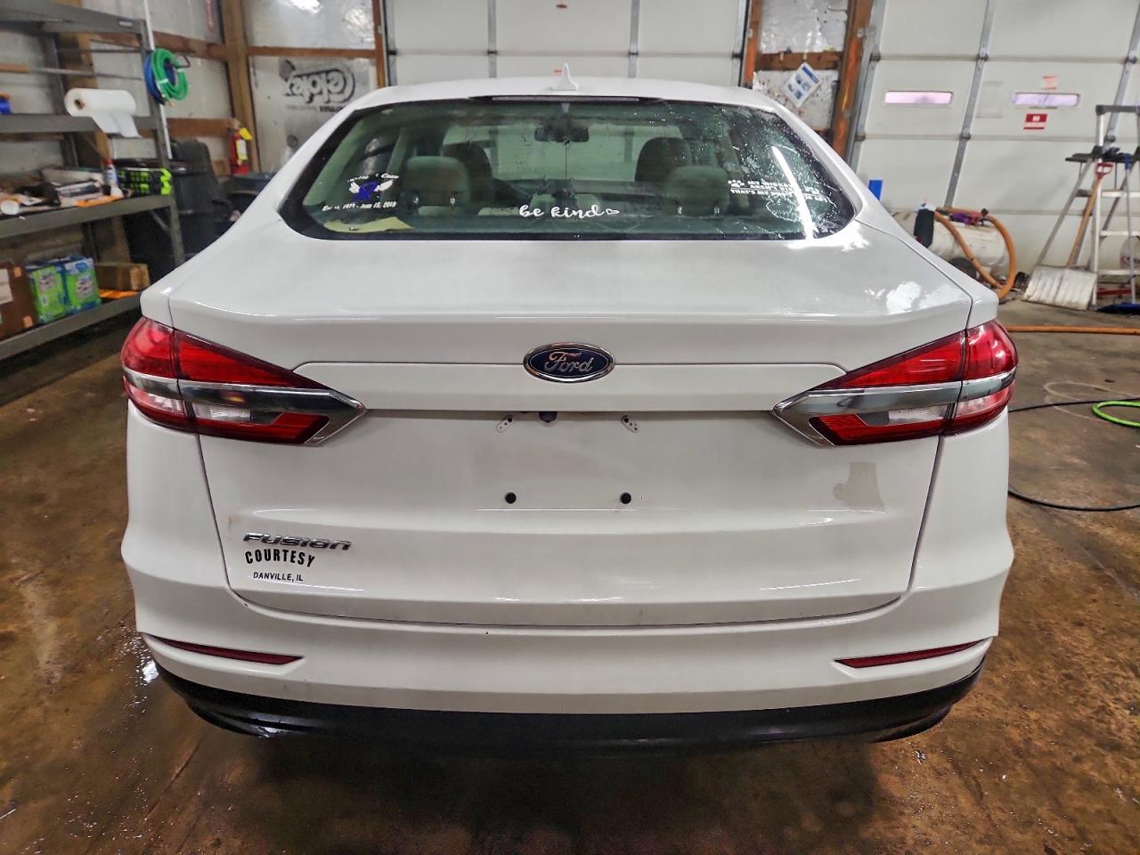 2020 FORD FUSION S photo 11