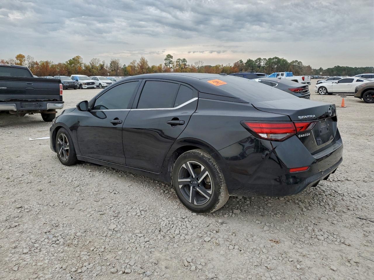 2024 NISSAN SENTRA SV photo 3