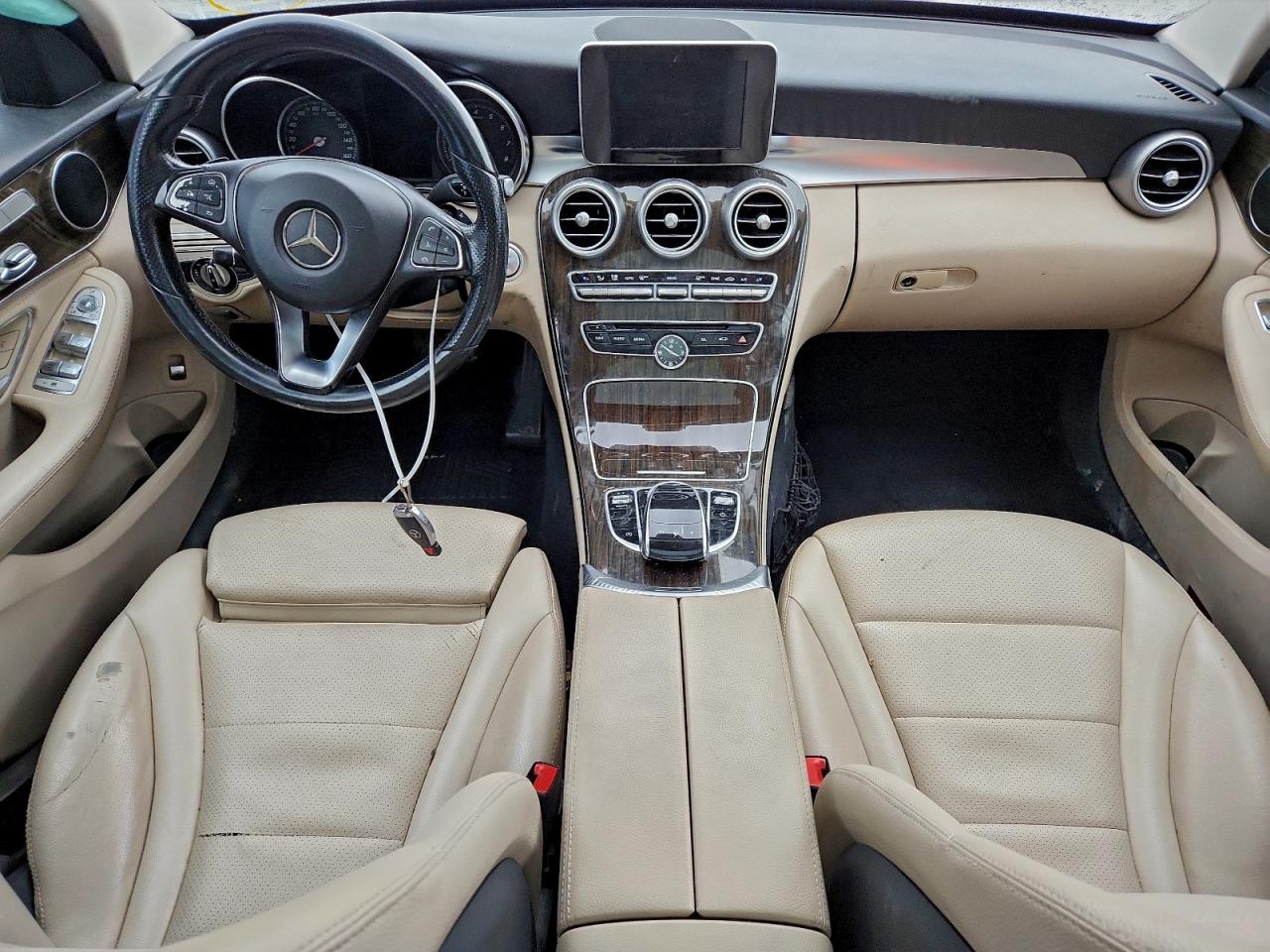 2015 MERCEDES-BENZ C 300 photo 22
