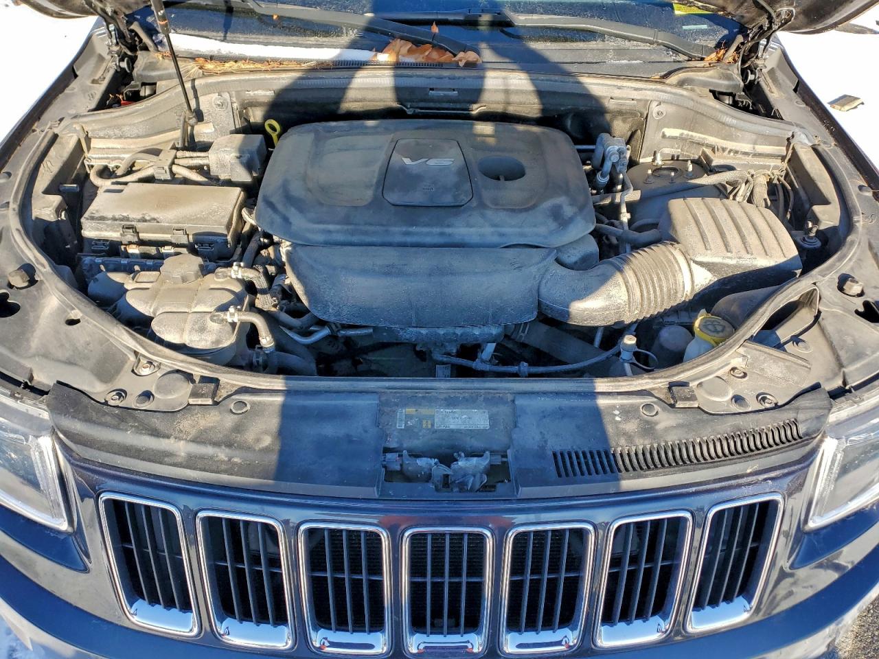 2016 JEEP GRAND CHEROKEE LAREDO photo 23