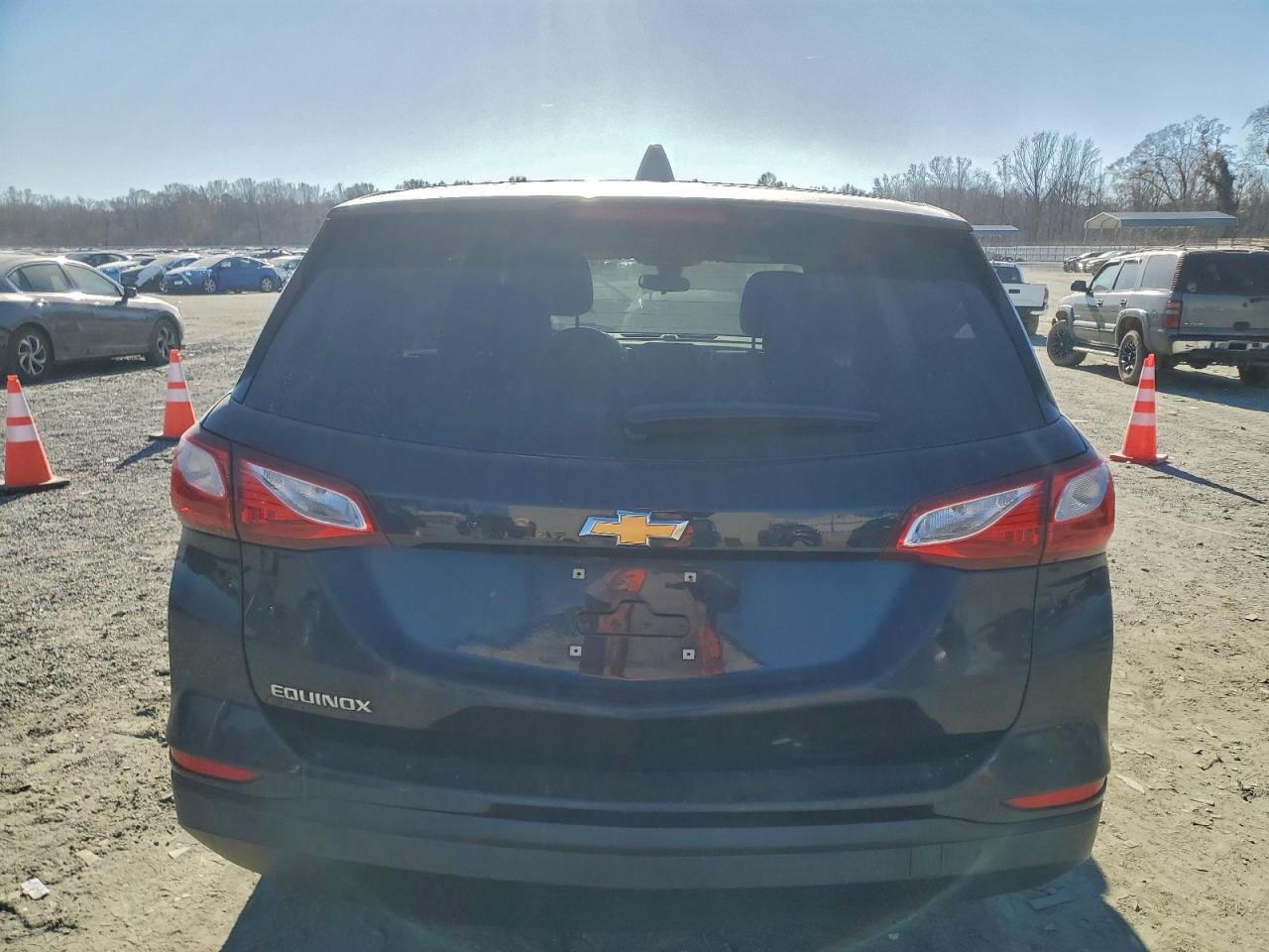 2020 CHEVROLET EQUINOX LS photo 11