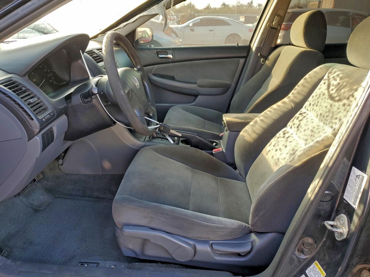 2007 HONDA ACCORD LX photo 13