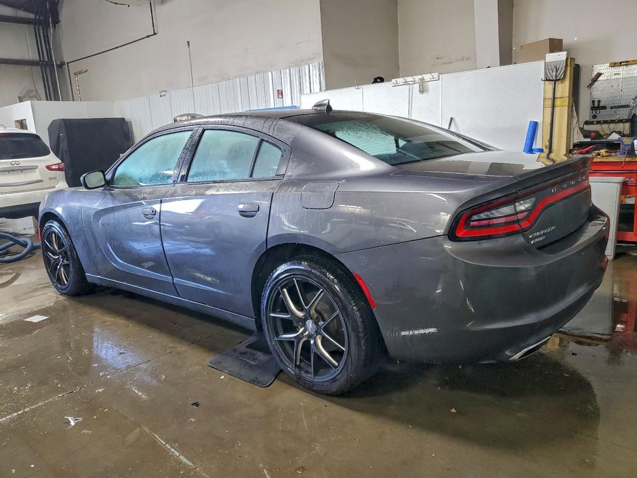 2016 DODGE CHARGER SXT photo 3
