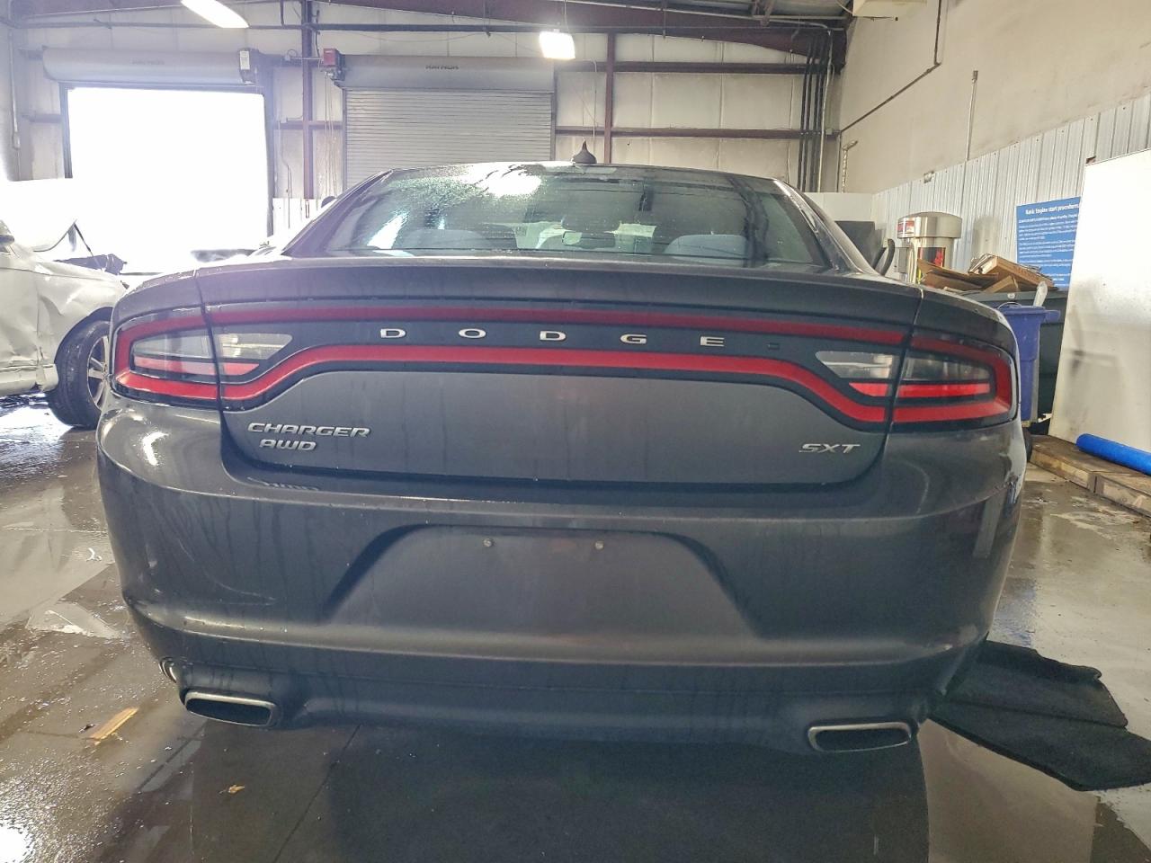 2016 DODGE CHARGER SXT photo 11