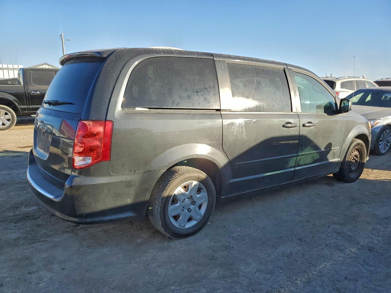 2012 DODGE GRAND CARAVAN SE photo 3