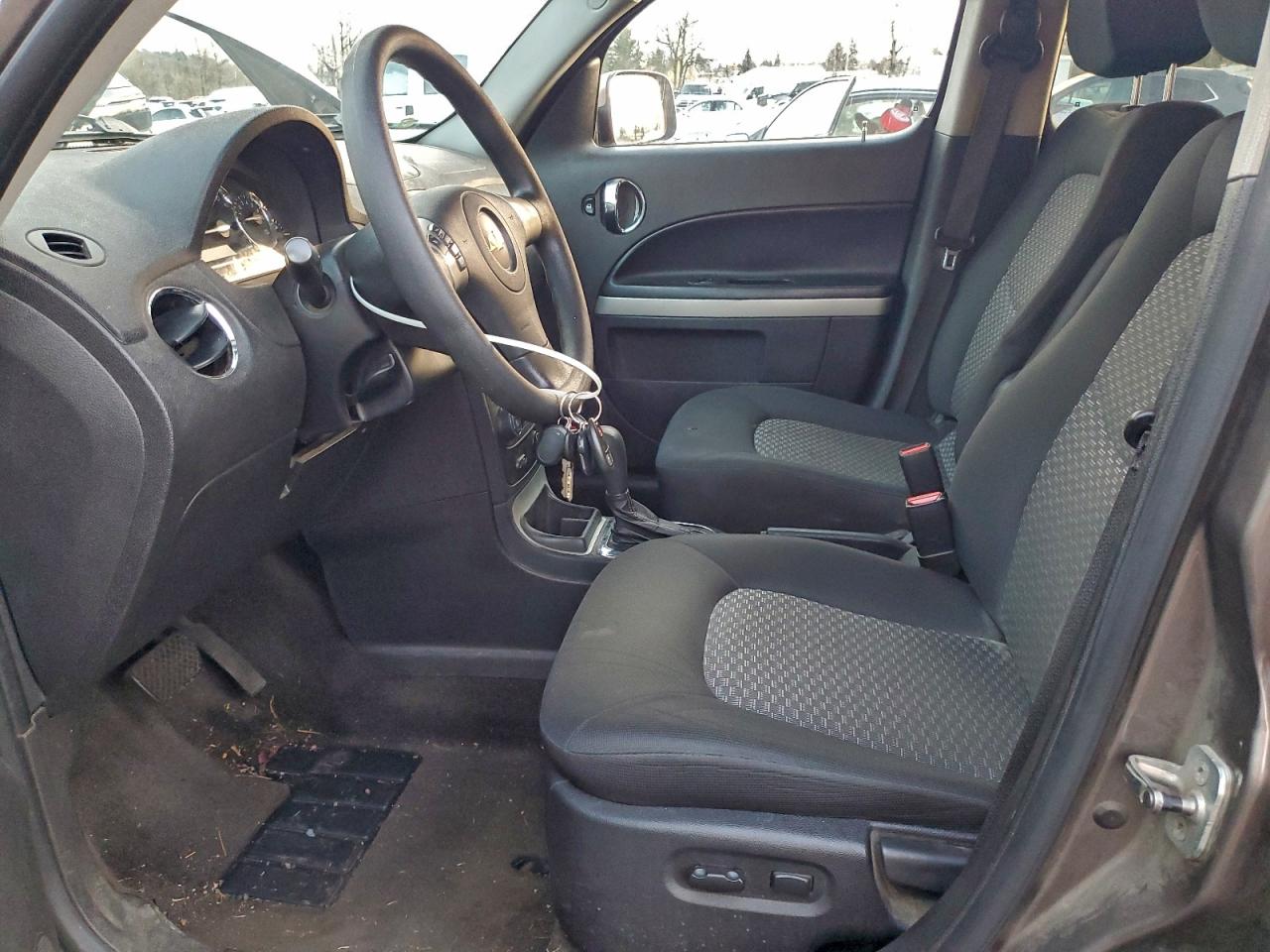 2011 CHEVROLET HHR LT photo 7