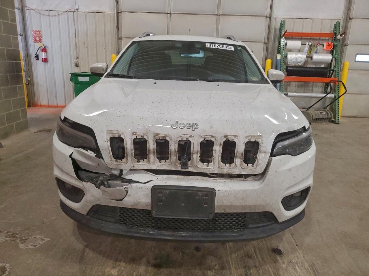 2019 JEEP CHEROKEE LATITUDE photo 5