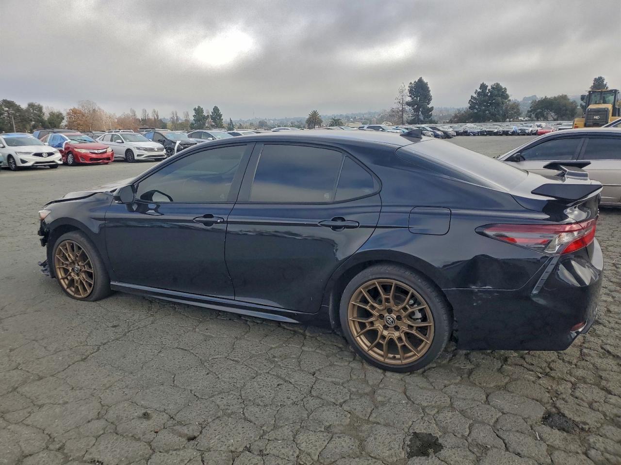 2024 TOYOTA CAMRY SE NIGHT SHADE photo 2